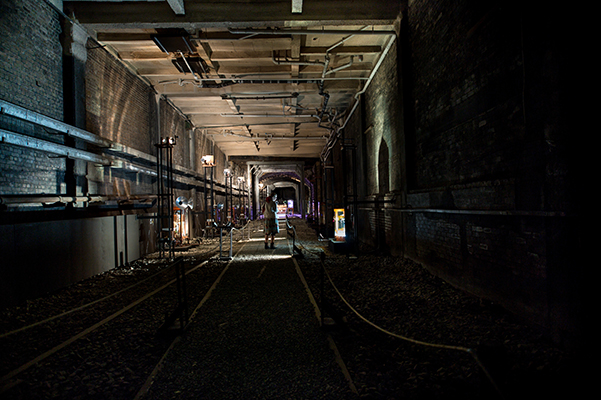 Ian Burns sculpture. Extended Stage. 2014